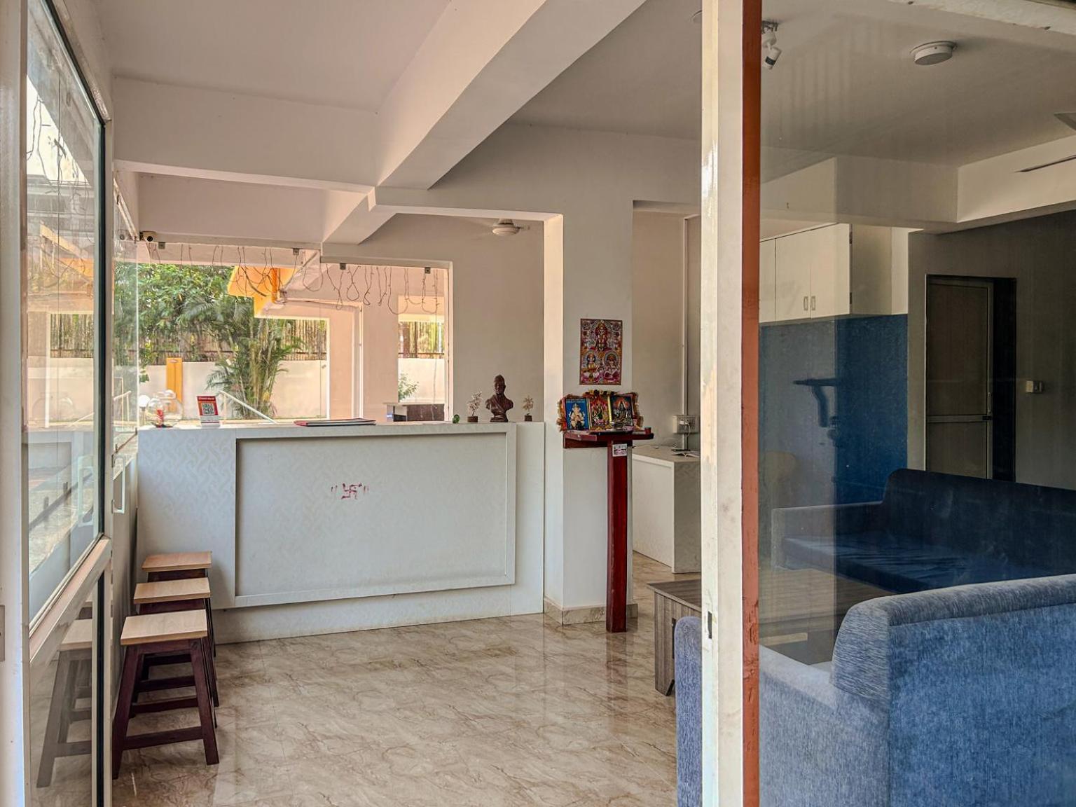 La Costa Residency Hotel Анджуна Екстериор снимка