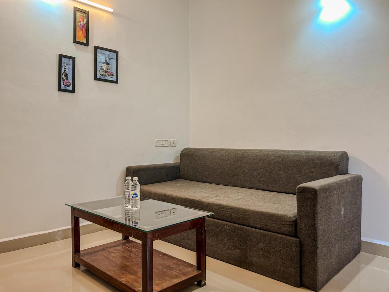 La Costa Residency Hotel Анджуна Екстериор снимка